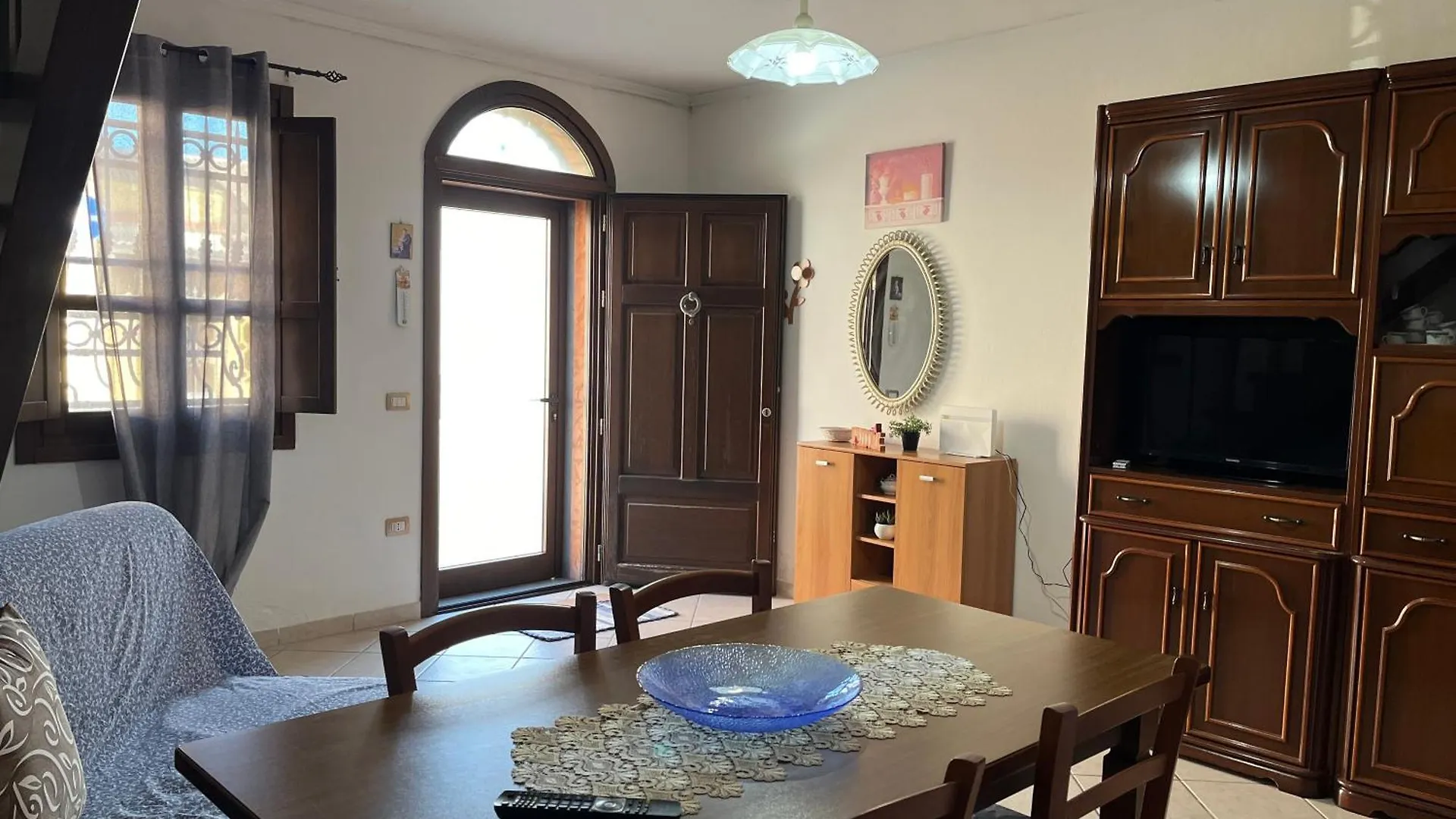 Appartamento Vacanze A 2 Piani Cabras