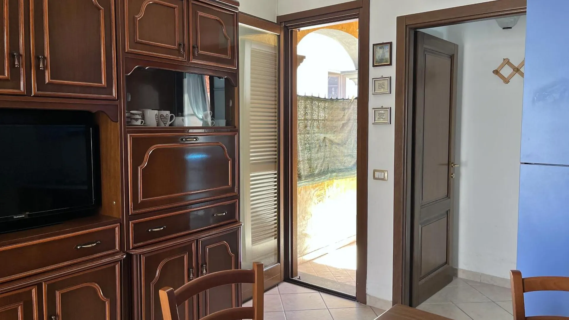 Appartamento Vacanze A 2 Piani Cabras 0*,